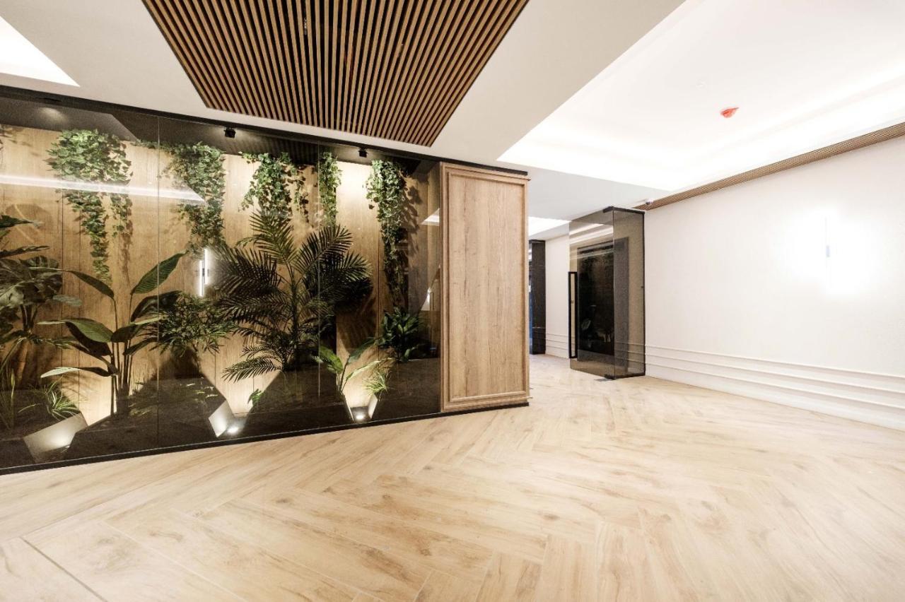 Brand New Luxury Apartment In The Heart Of Braşov Dış mekan fotoğraf
