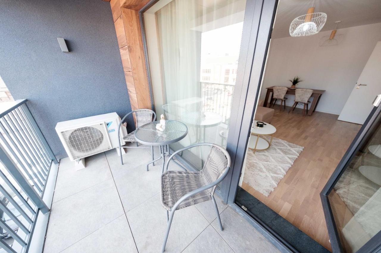 Brand New Luxury Apartment In The Heart Of Braşov Dış mekan fotoğraf